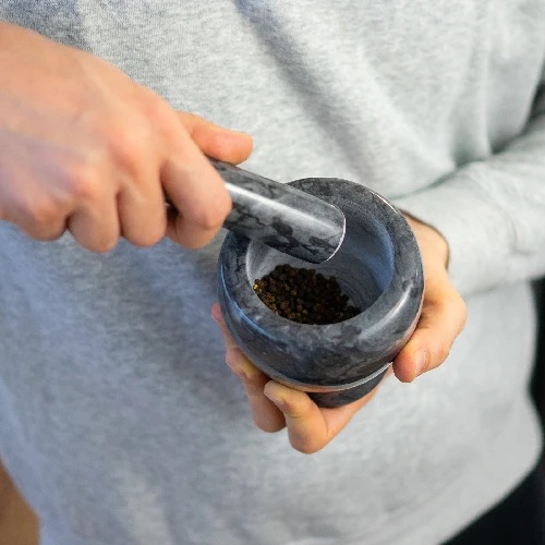 Uhmer marmorist must, Ø 10.5 cm